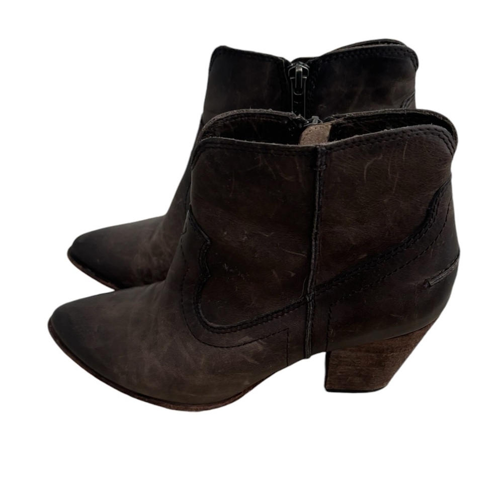 Frye Renee Seam Short Brown Leather Booties Women's 7M